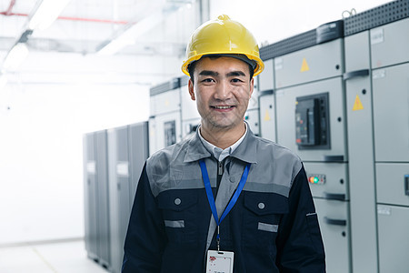 网络技术服务 工厂技术人员的数字化征程